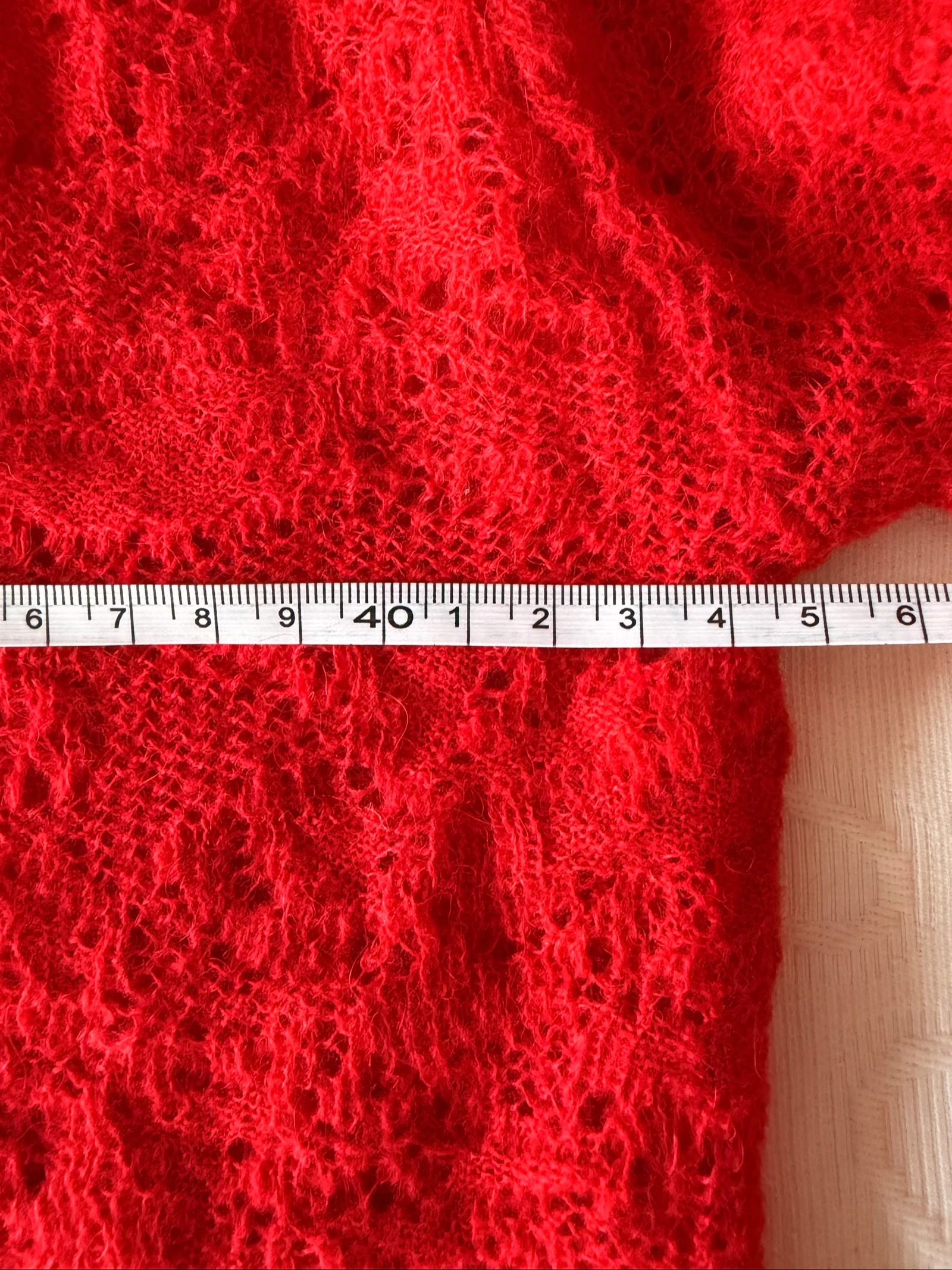 Pull rouge en maille ajournée – photo 3